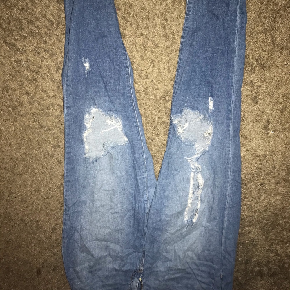 Forever 21 distressed jeans